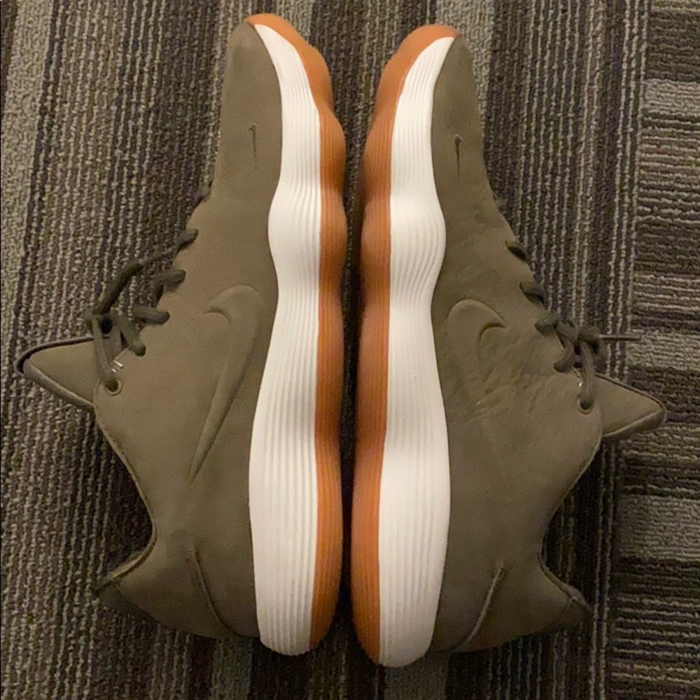 2017 Nike hyperdunks low lmtd